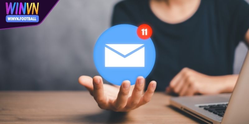 Kết nối qua email